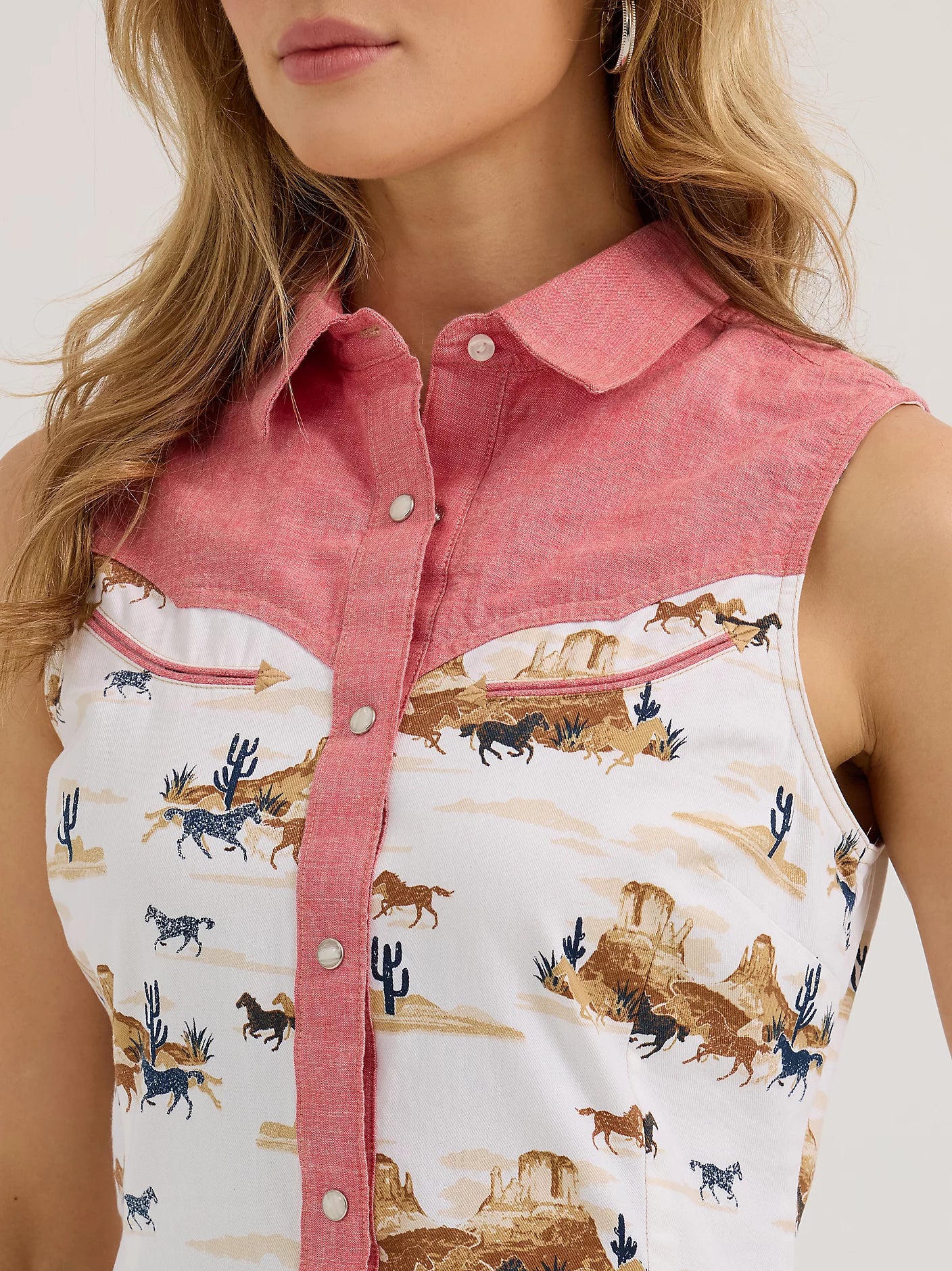 Ladies Sleveless Western Shirt