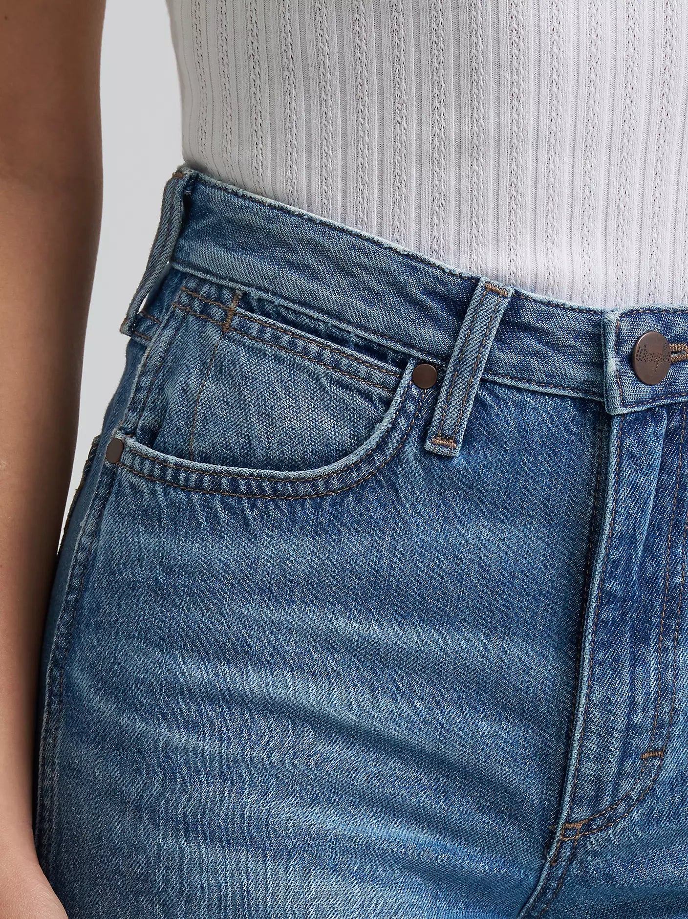 Women's Wrangler Retro® Bailey High Rise Wide Leg Cuffed Jean