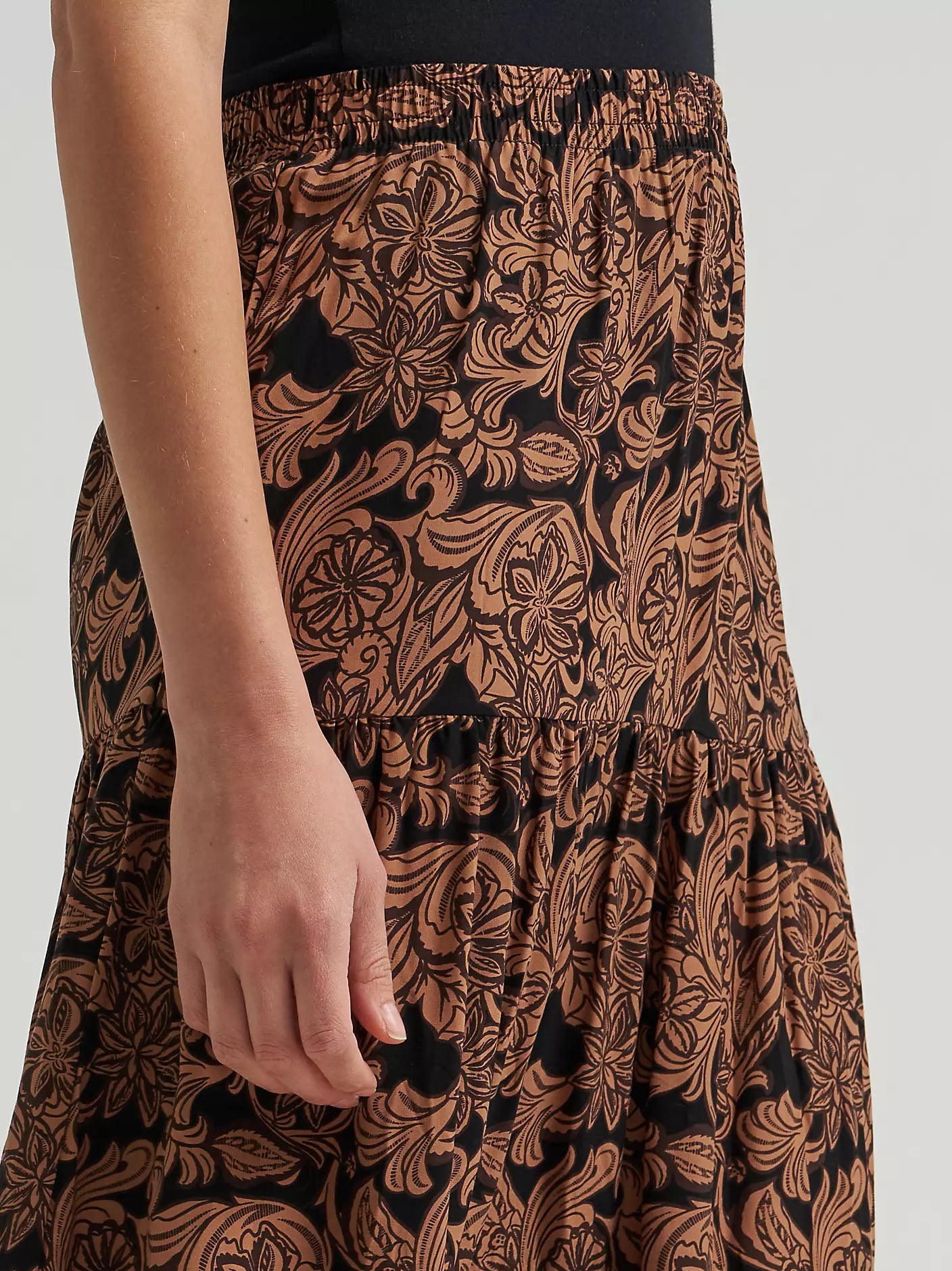 Women's Wrangler Printed Tiered Maxi Skirt