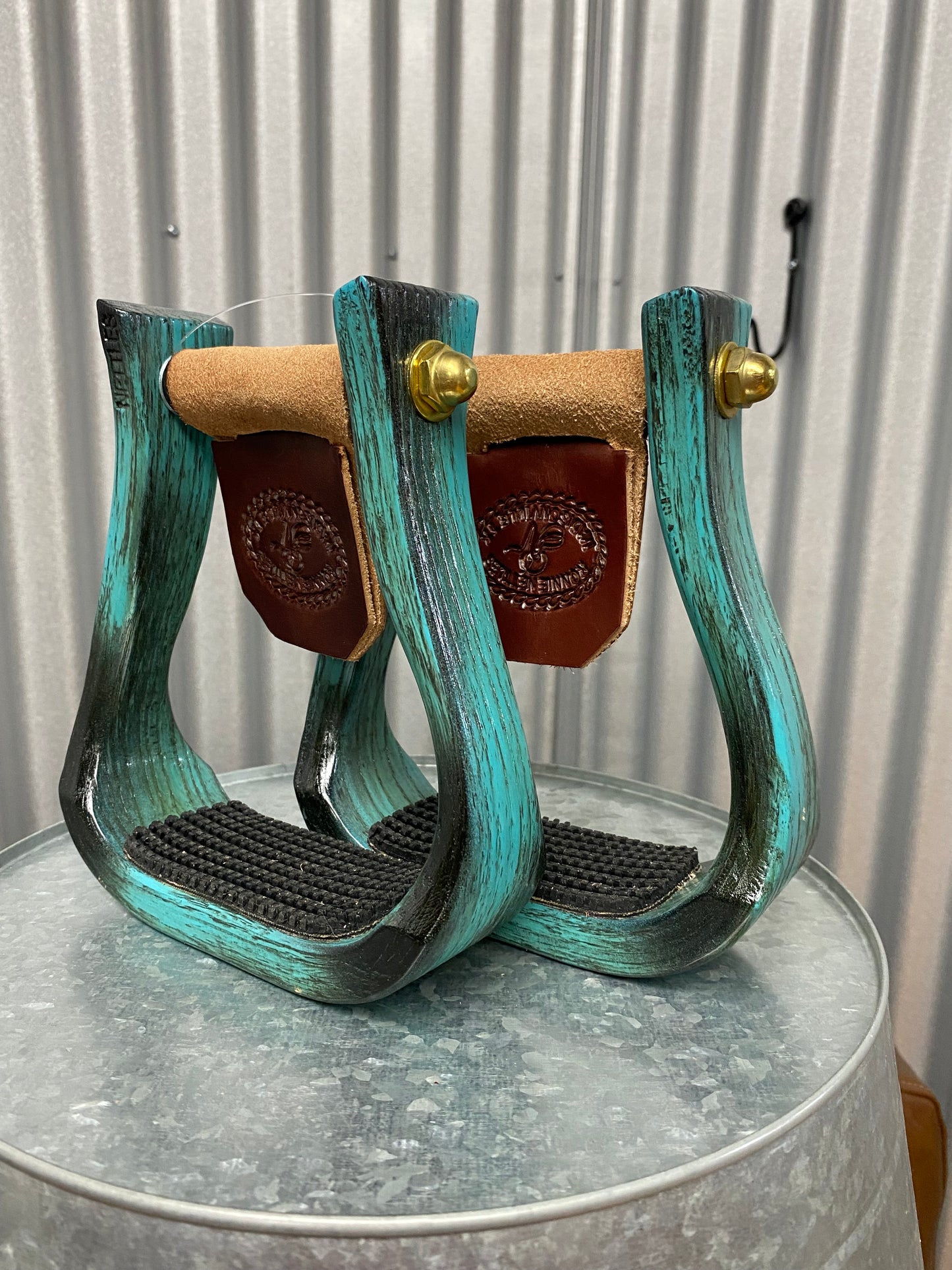 Nettles 2" Barrel Racing Stirrups