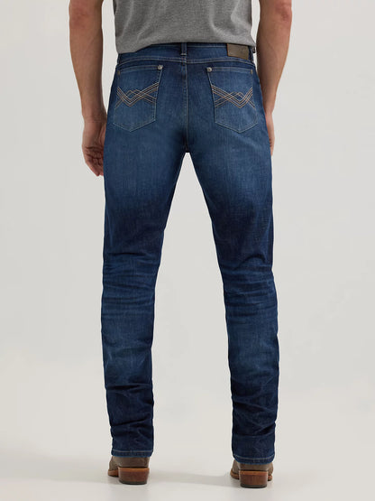 Men's 44 Slim Straight Jeans