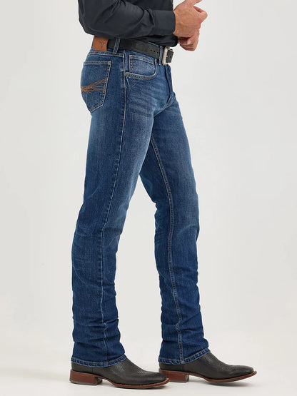 Men's 44 Slim Straight Jeans