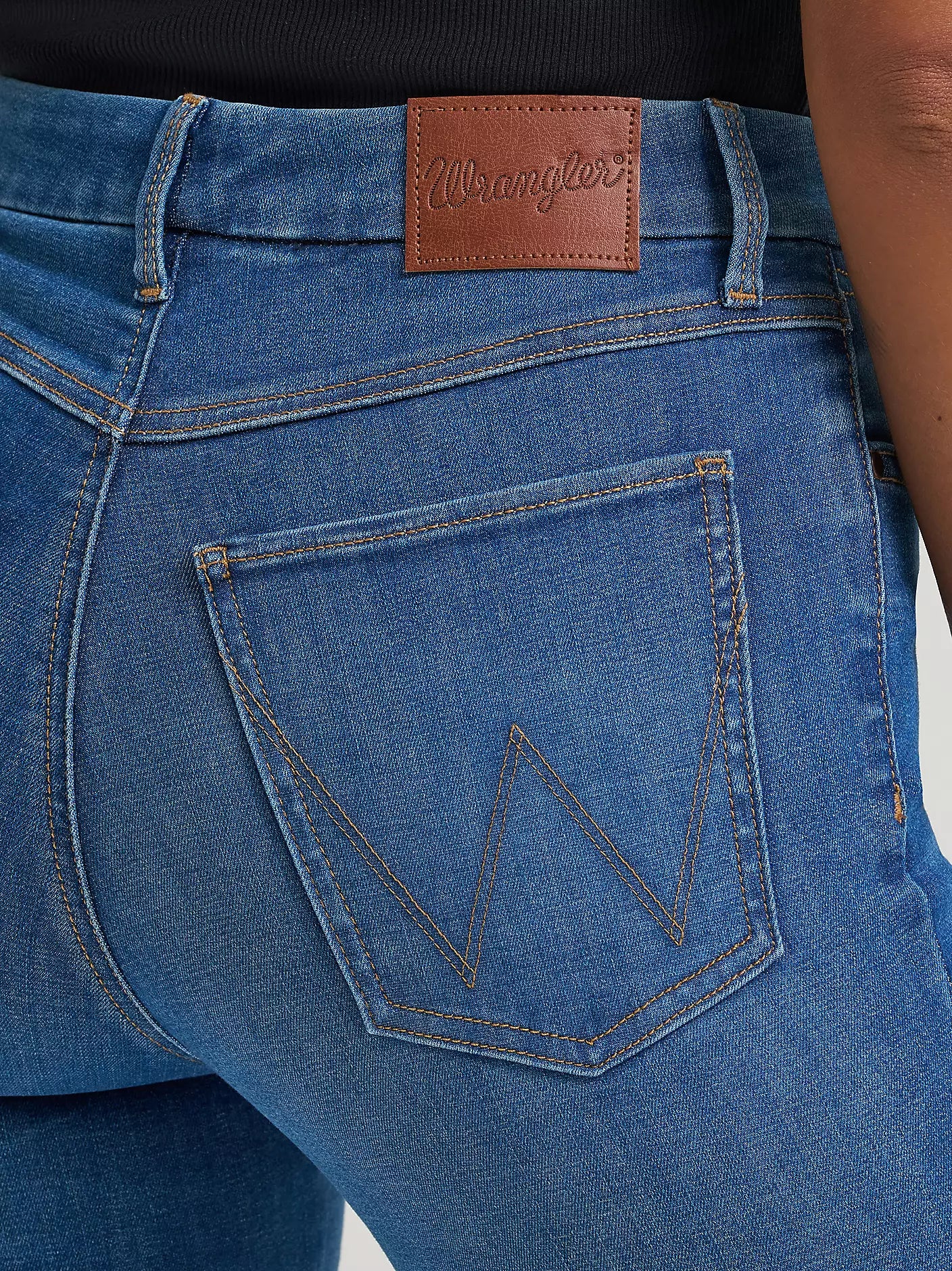 Bespoke Highrise Bootcut Jeans