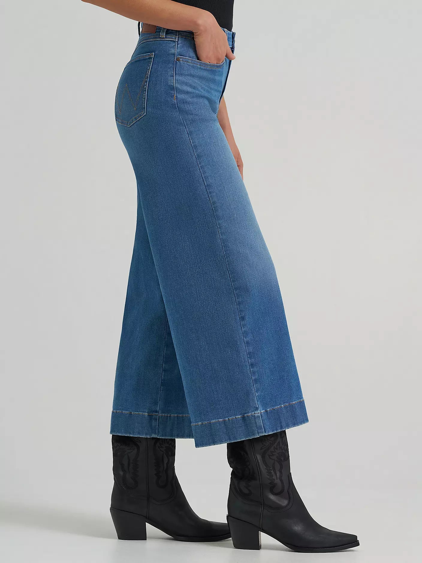 Bespoke Highrise Wide Crop Jeans