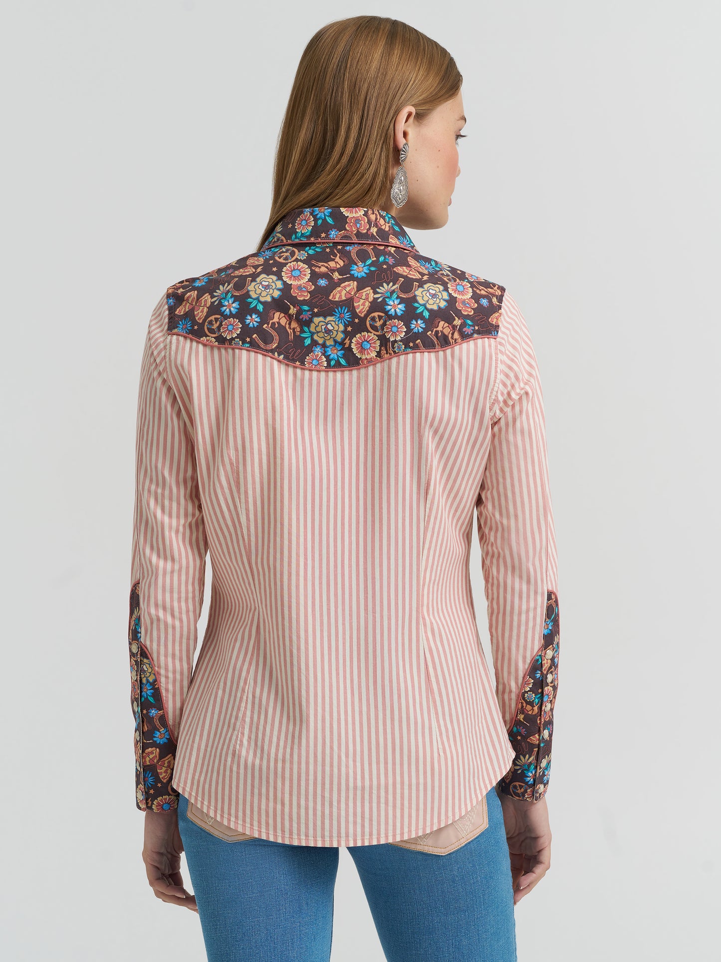 Lainey Wilson Prairie Print Shirt