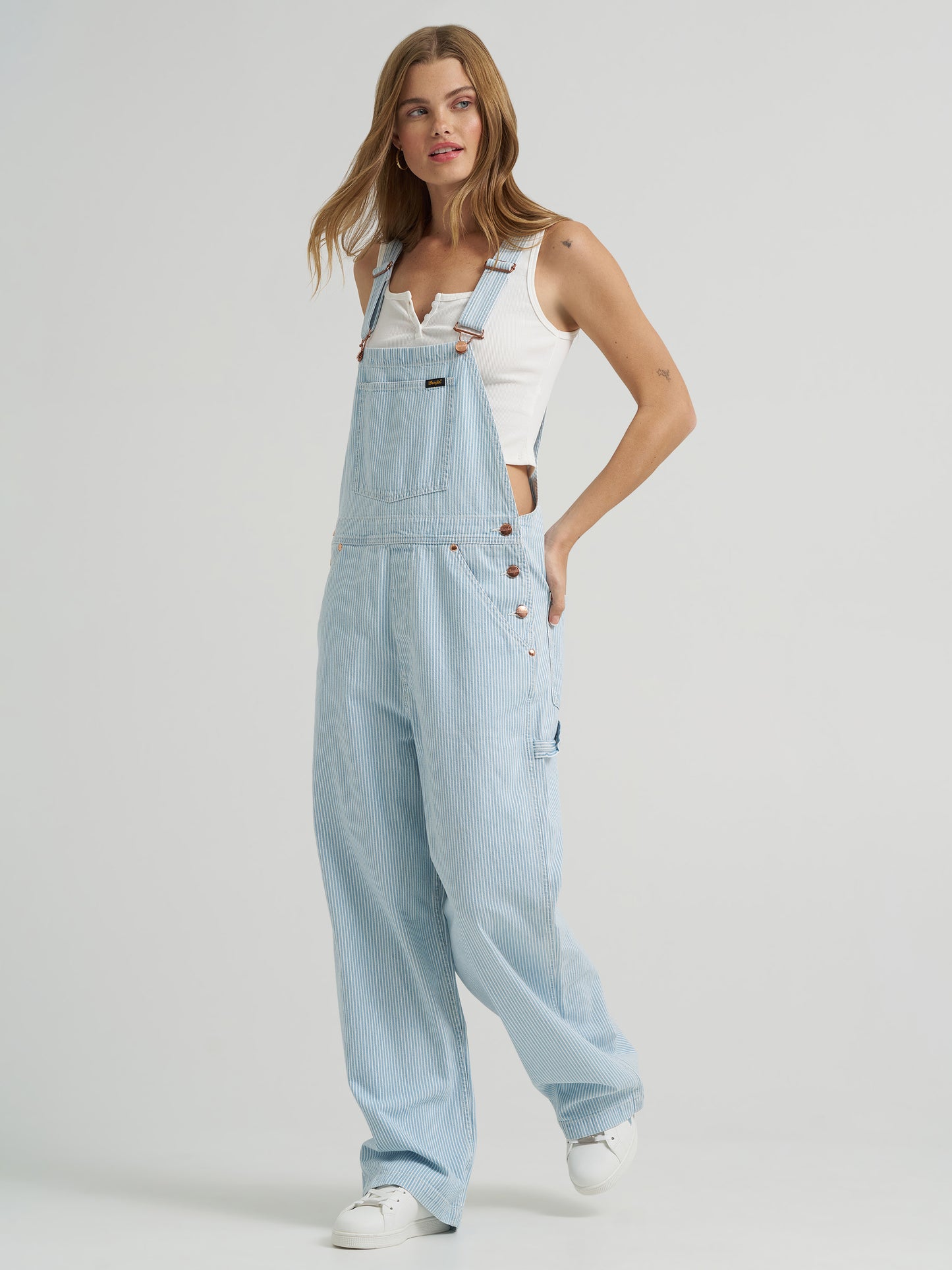 Lainey Wilson Overalls
