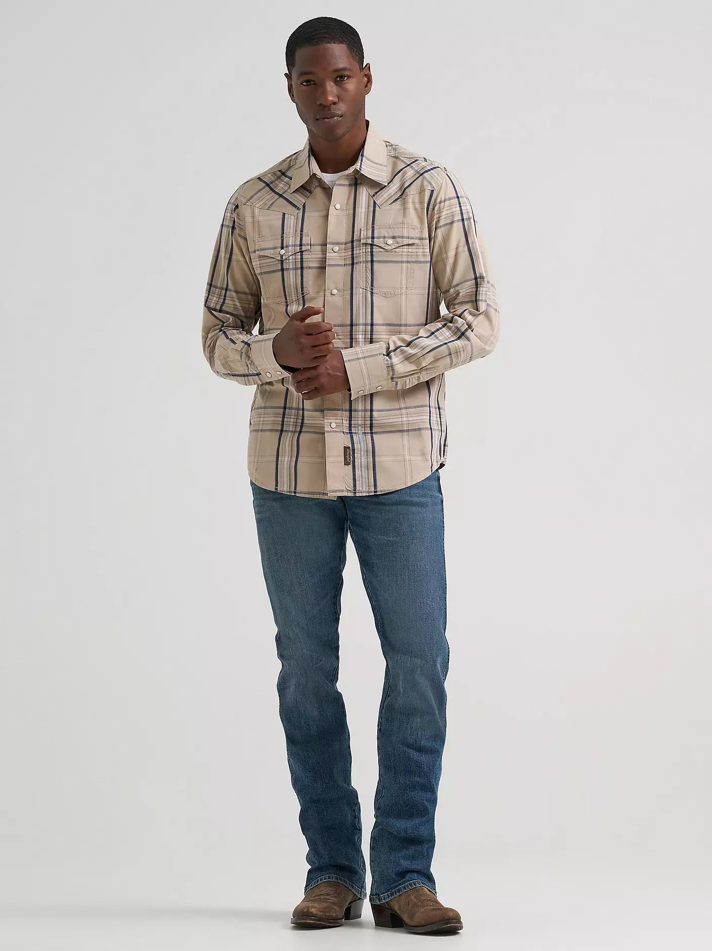 Wrangler Retro® Premium Long Sleeve Western Snap Shirt