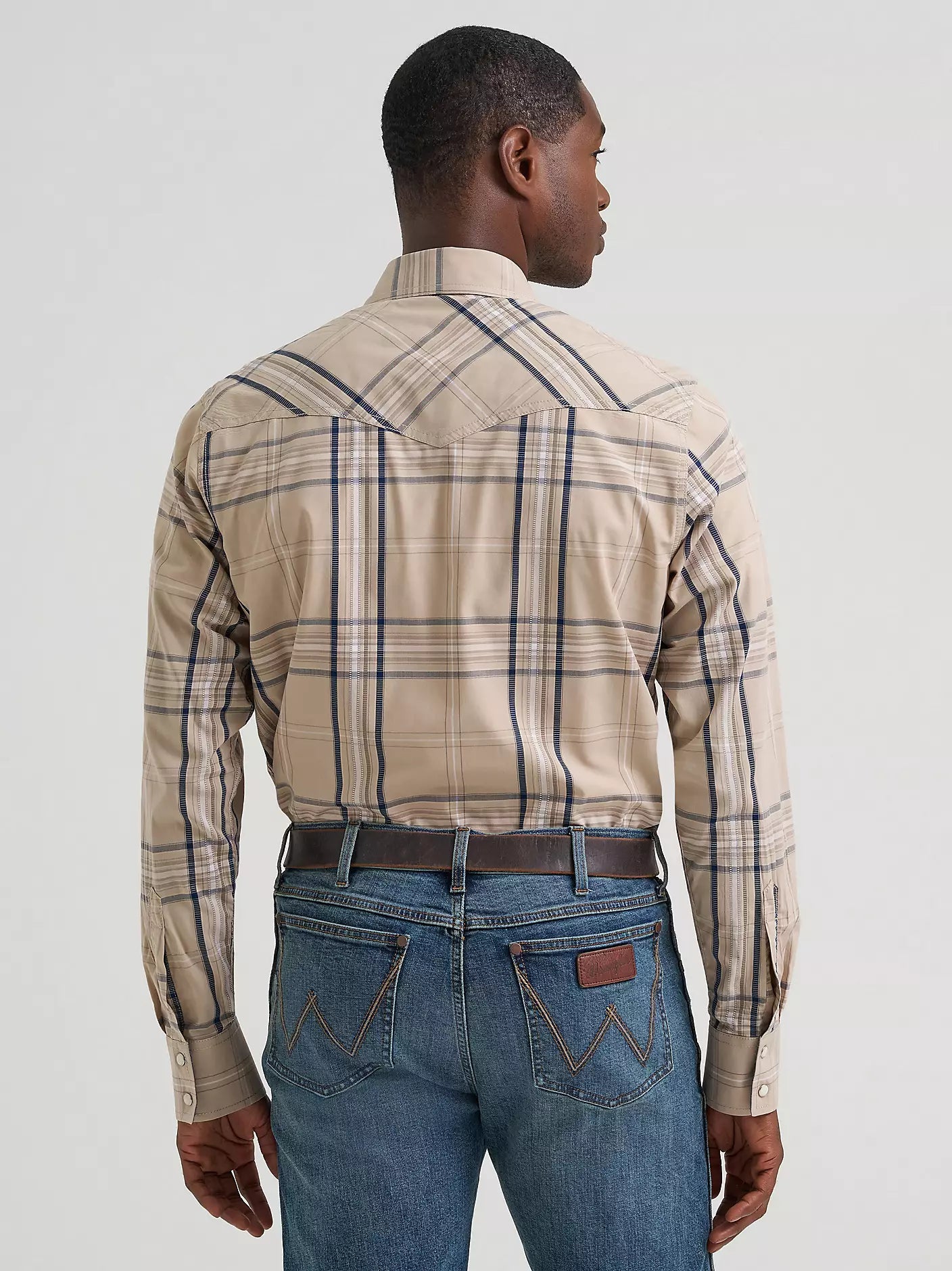 Wrangler Retro® Premium Long Sleeve Western Snap Shirt