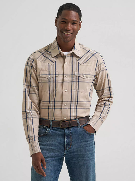 Wrangler Retro® Premium Long Sleeve Western Snap Shirt