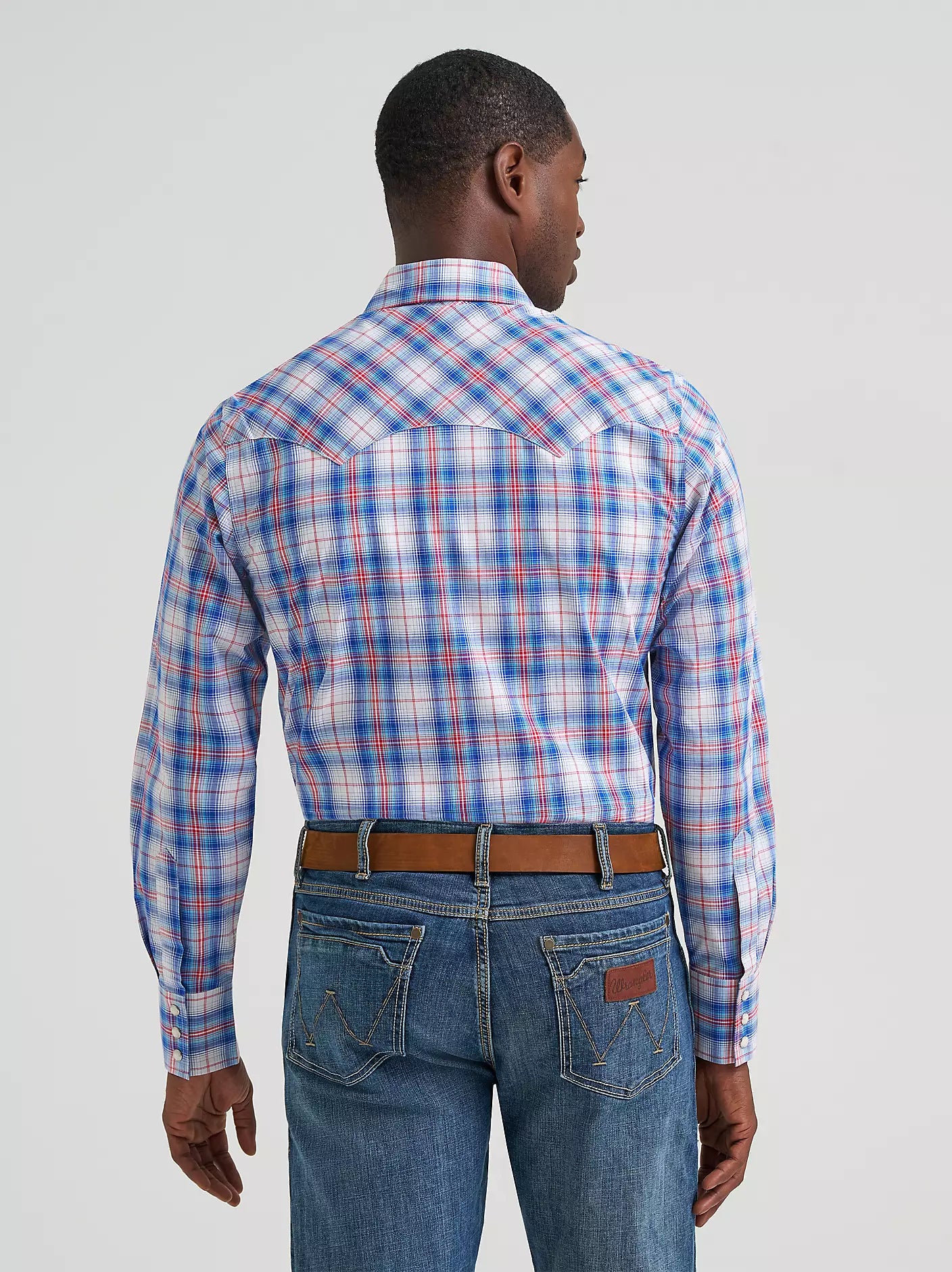 Men's Wrangler Retro® Long Sleeve Sawtooth Snap Pocket Western Shirt