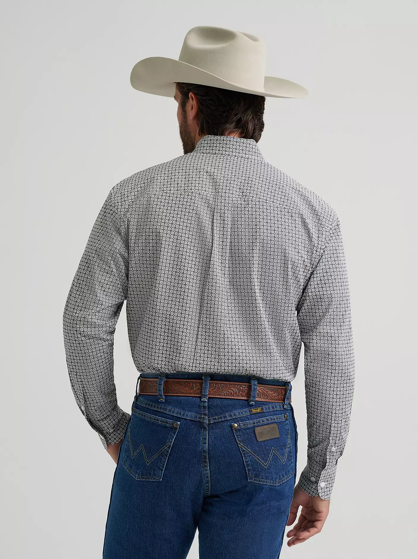 George Strait™ Long Sleeve Button Down Two Pocket Shirt