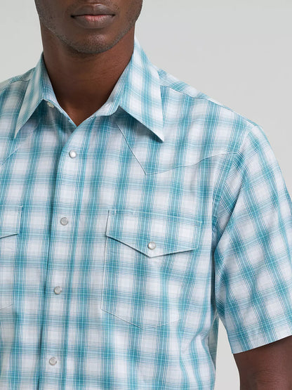 Men's Wrinkle Resist Short Sleeve Western Snap Plaid Shirt