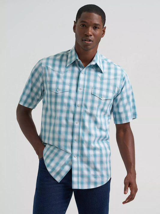 Men's Wrinkle Resist Short Sleeve Western Snap Plaid Shirt