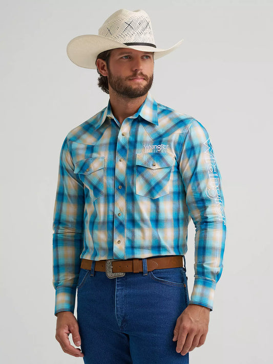 Men's Wrangler® Logo Long Sleeve Western Snap Shirt