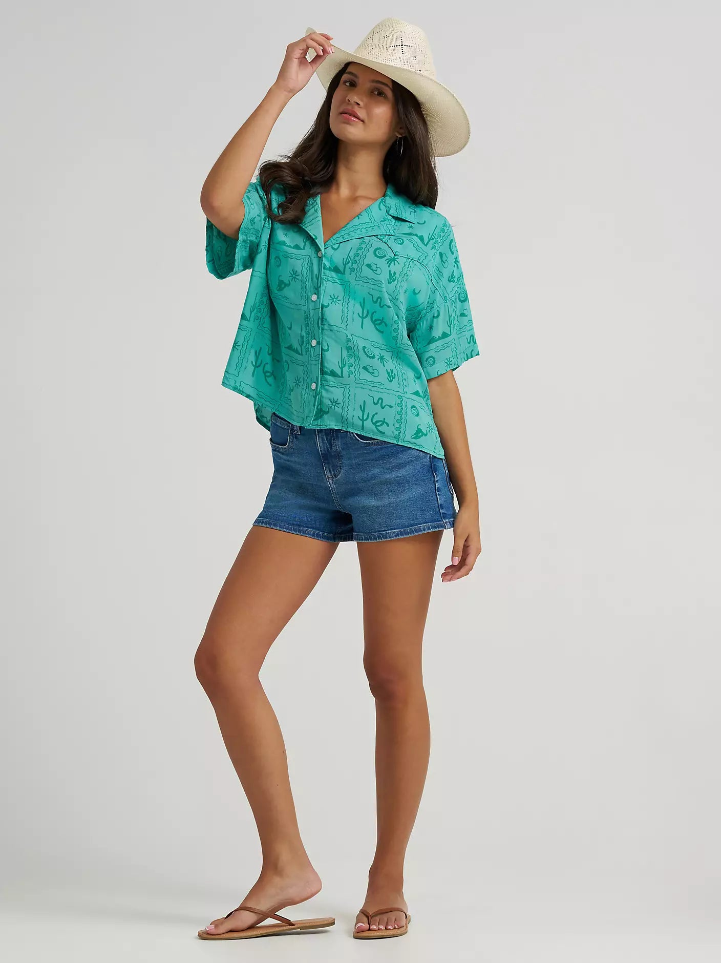 Women's Wrangler Retro® Cowgirl Camp Shirt