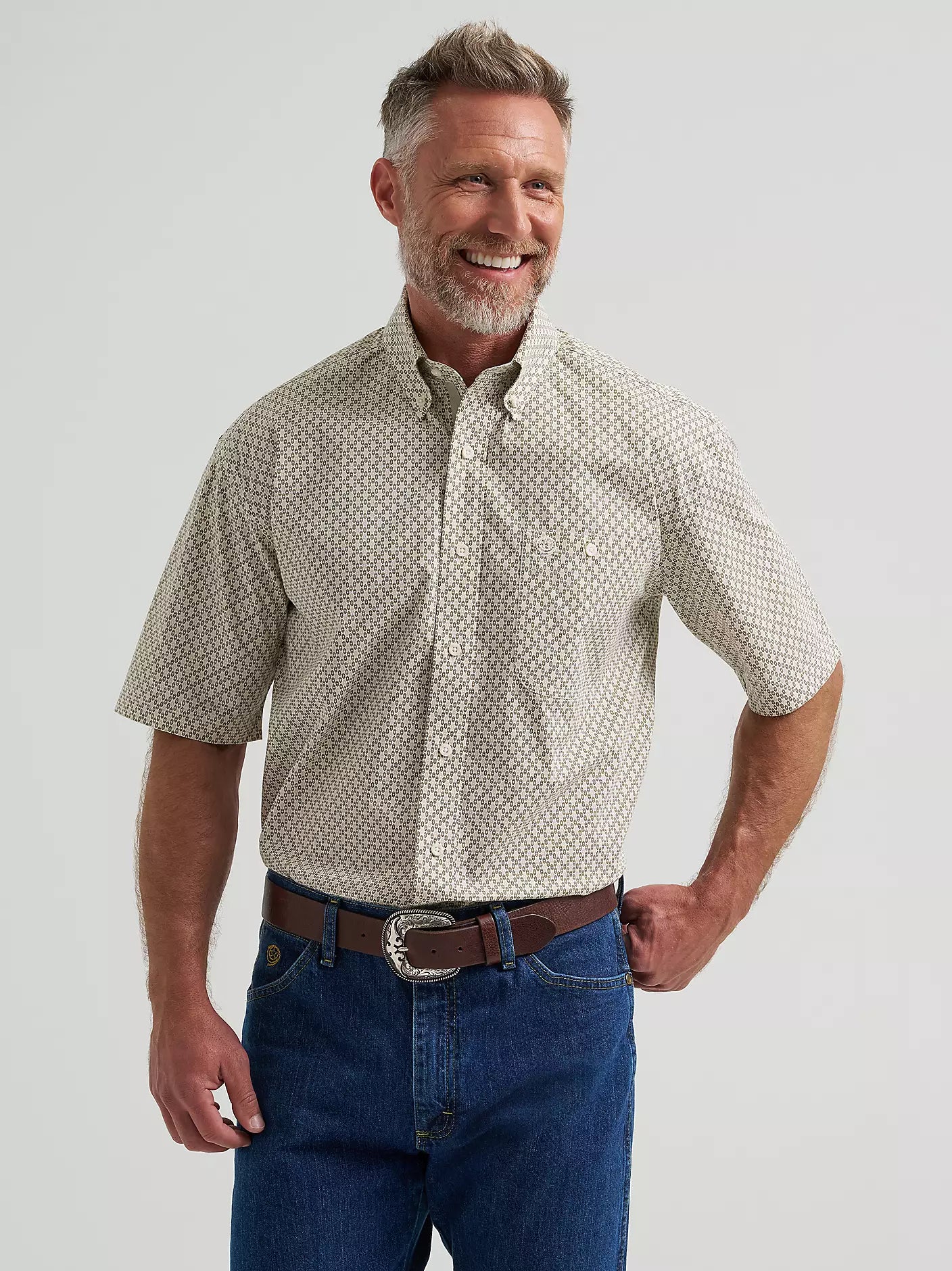 George Strait™ Short Sleeve One Pocket Button Down Shirt