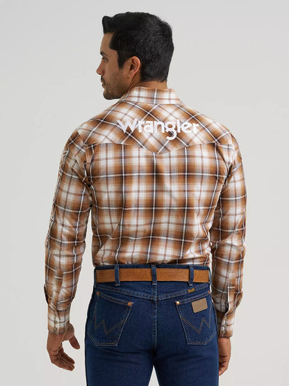 Wrangler® Logo Long Sleeve Western Snap Shirt