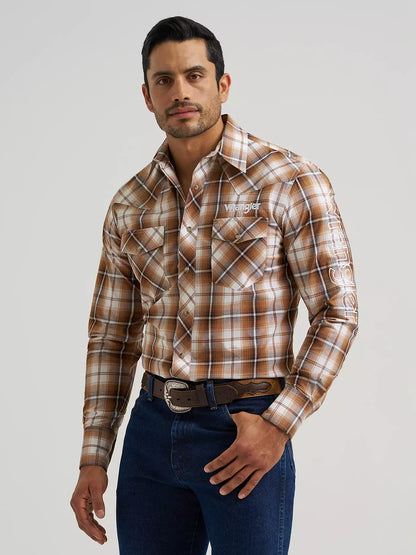 Wrangler® Logo Long Sleeve Western Snap Shirt