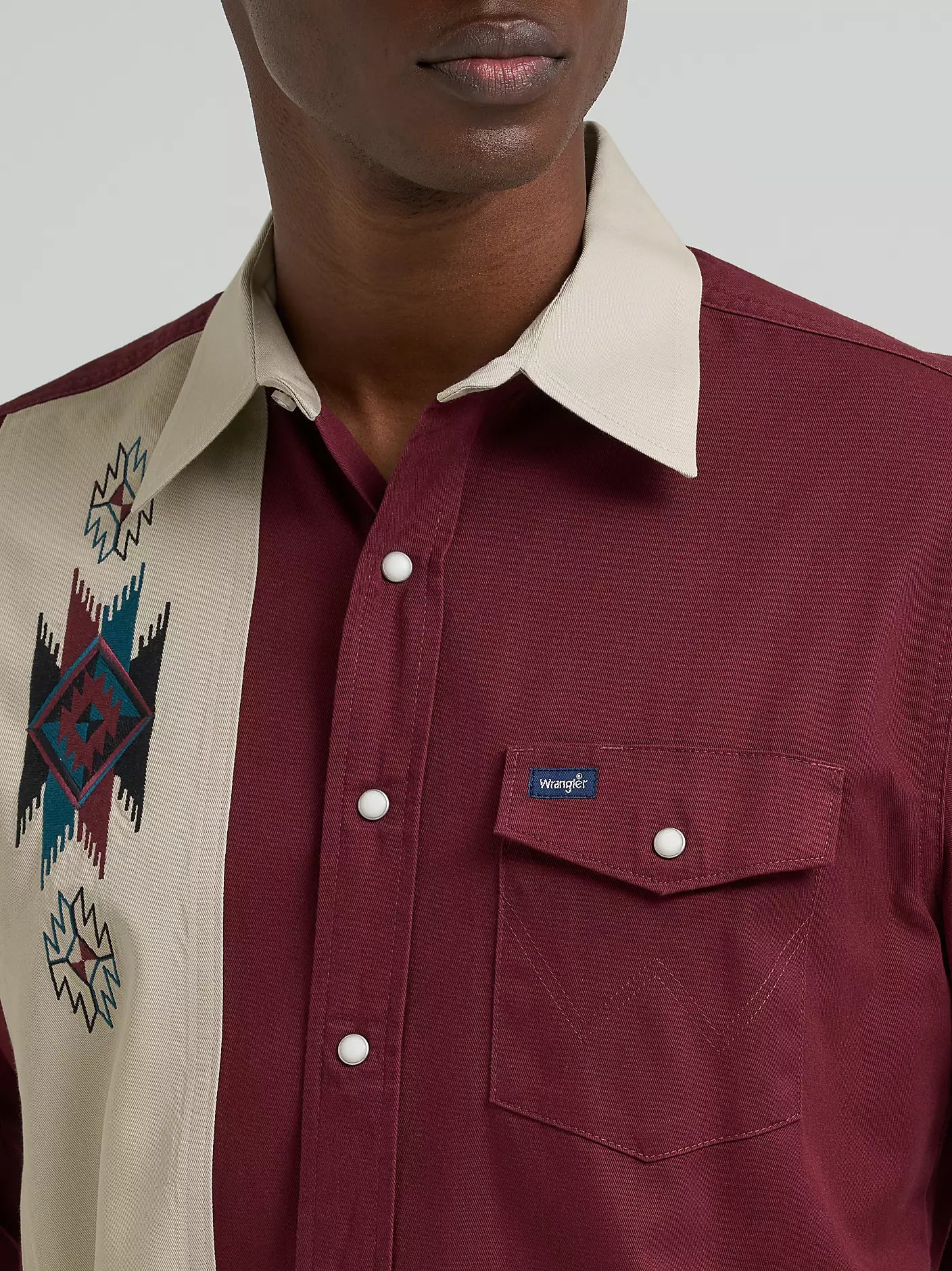 Vintage-Inspired Contrast Band Western Snap Shirt