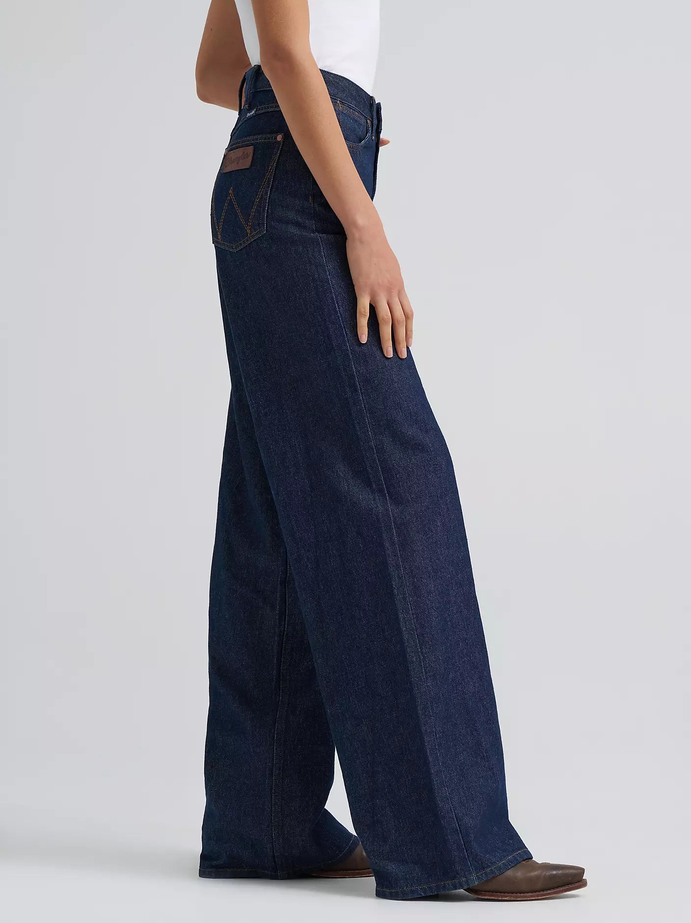 Women's Wrangler Retro® Bailey High Rise Wide Leg Jean