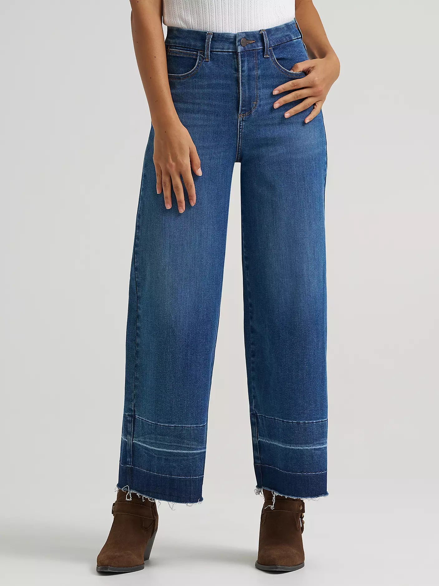 Women's Wrangler BESPOKE Wide Leg Crop Jean