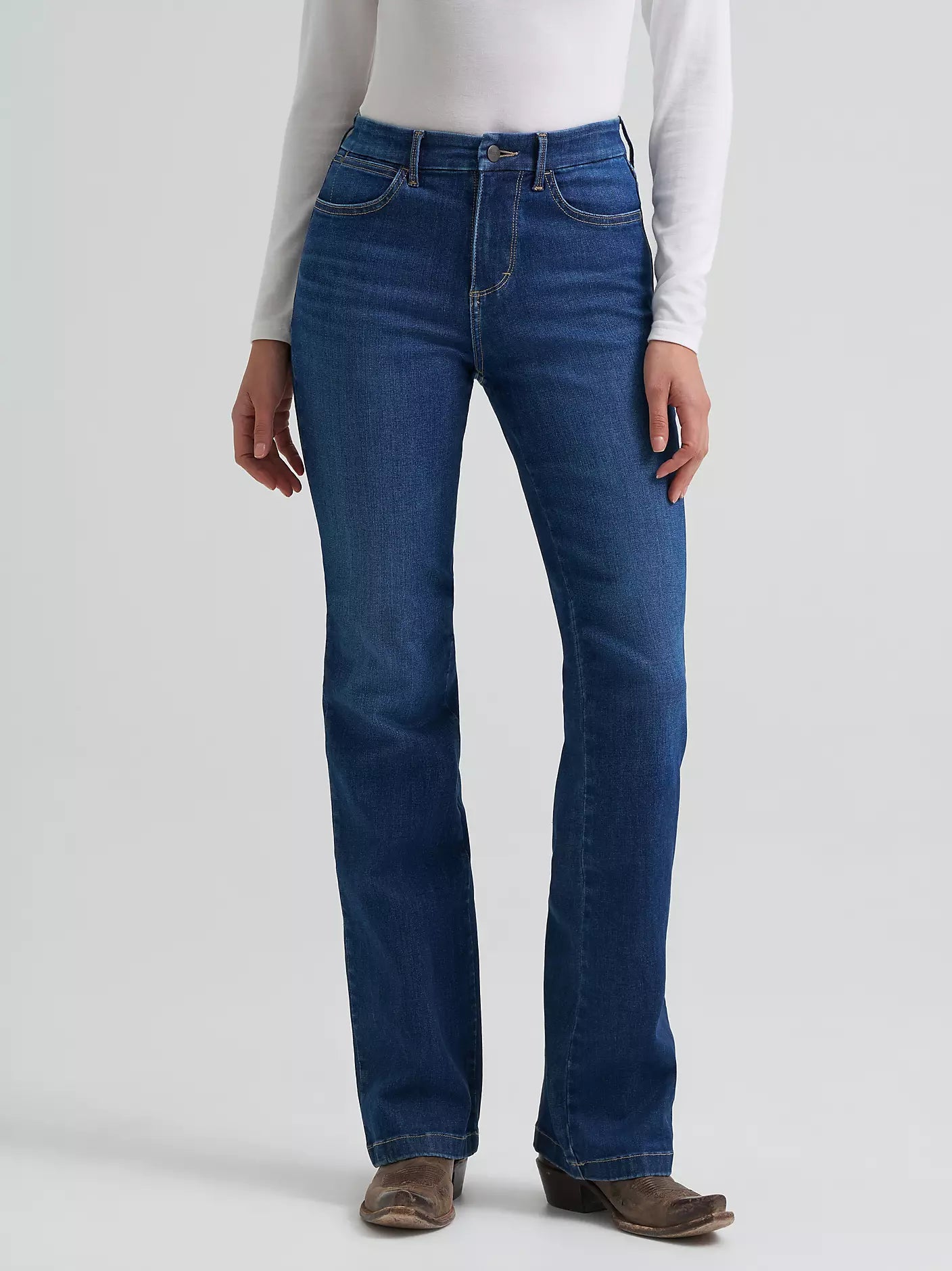 Women's Wrangler BESPOKE High Rise Bootcut Jean