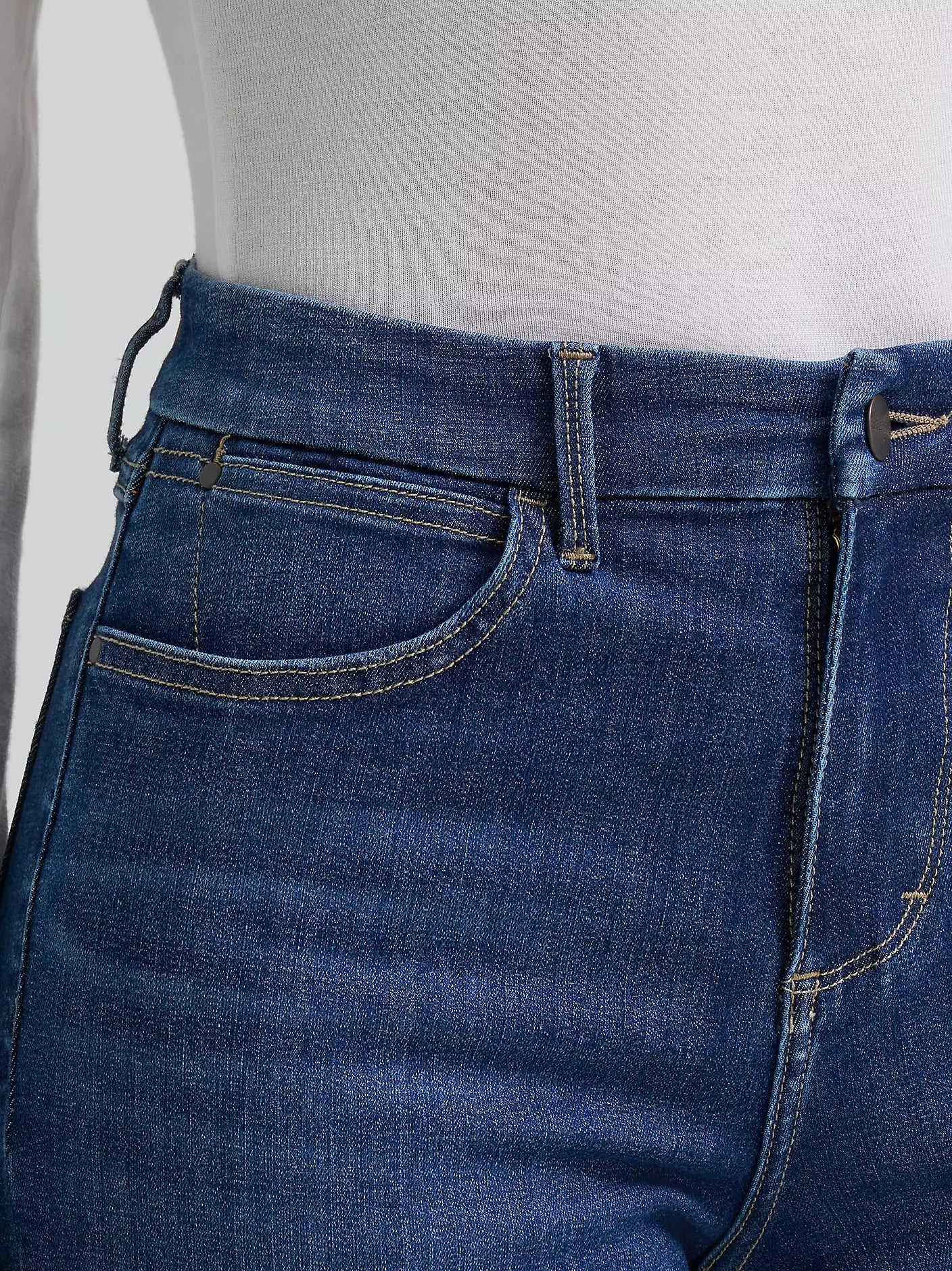 Women's Wrangler BESPOKE High Rise Bootcut Jean
