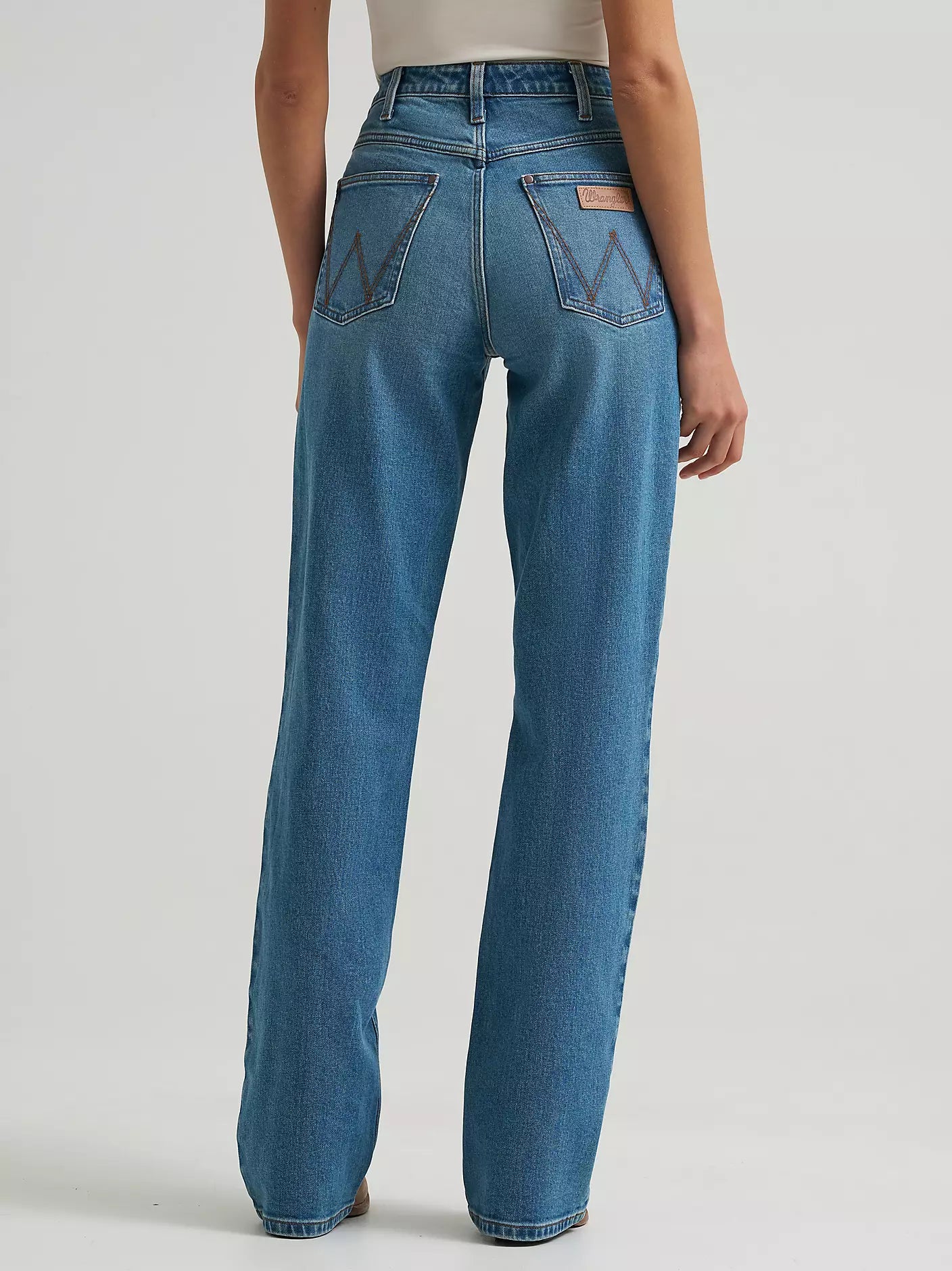 High Rise Skylar Relaxed Bootcut Wrangler Riding Jean