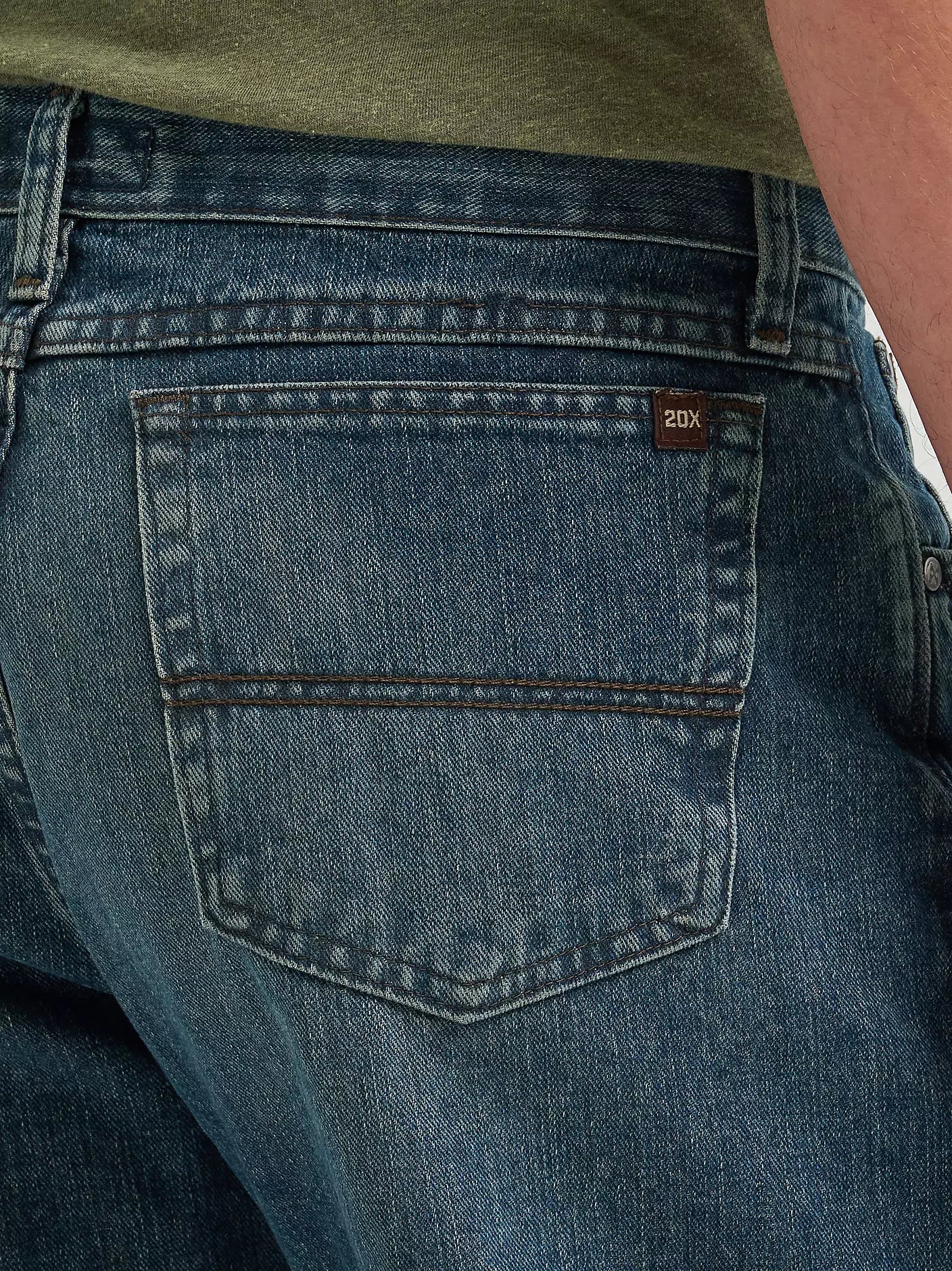 Men's 33 Relaxed Straight Leg
