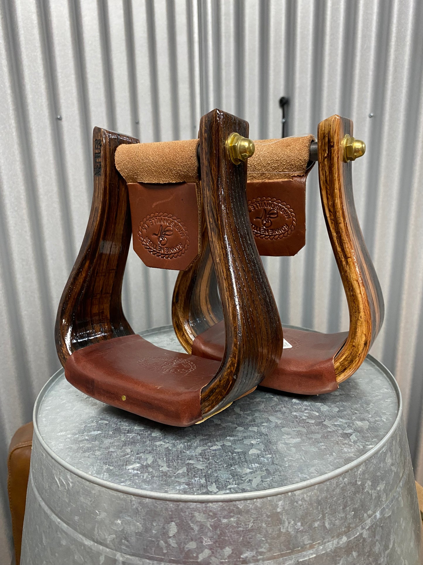 Nettles 3" Flatbottom Stirrups