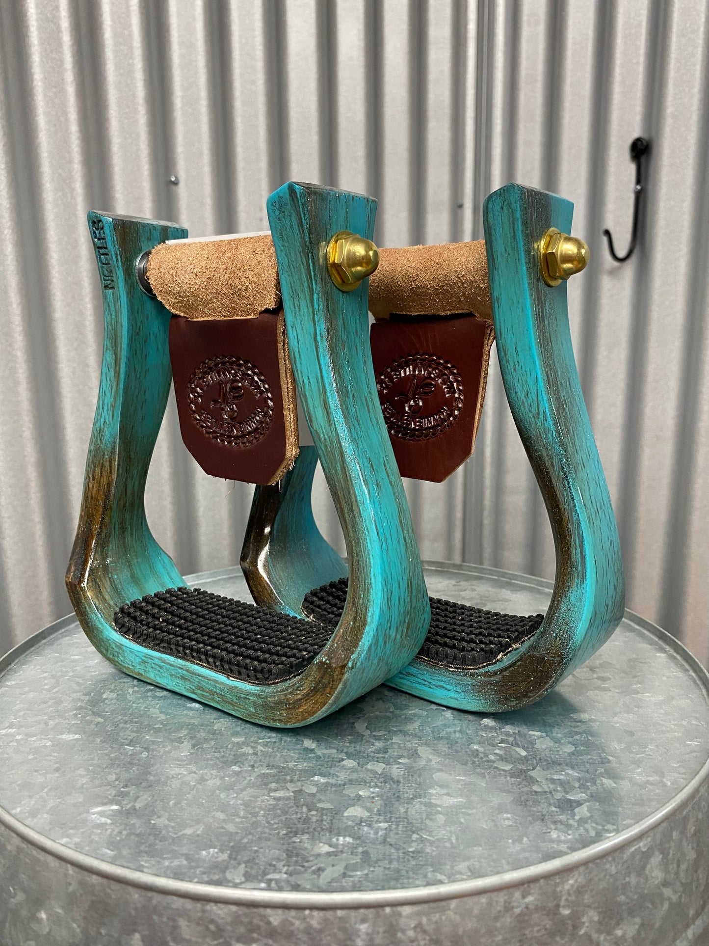 Nettles 2" Barrel Racing Stirrups