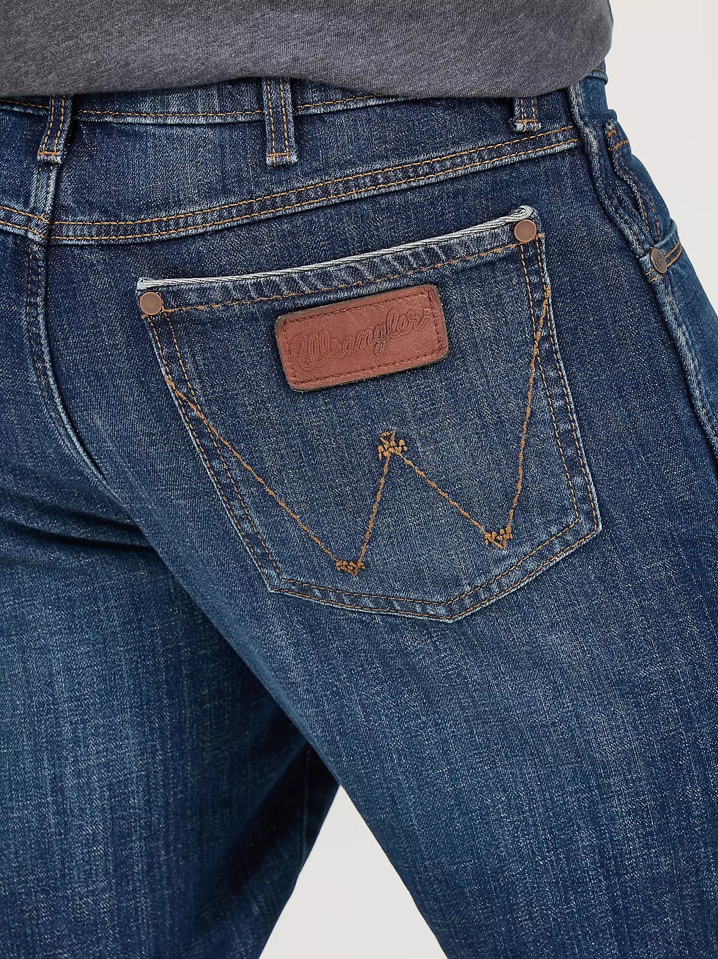 Retro® Relaxed Fit Bootcut Jean