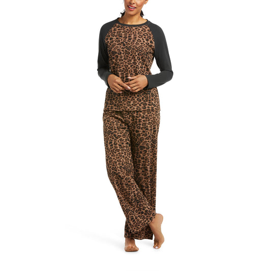 Ladies Cheetah Pyjama Set
